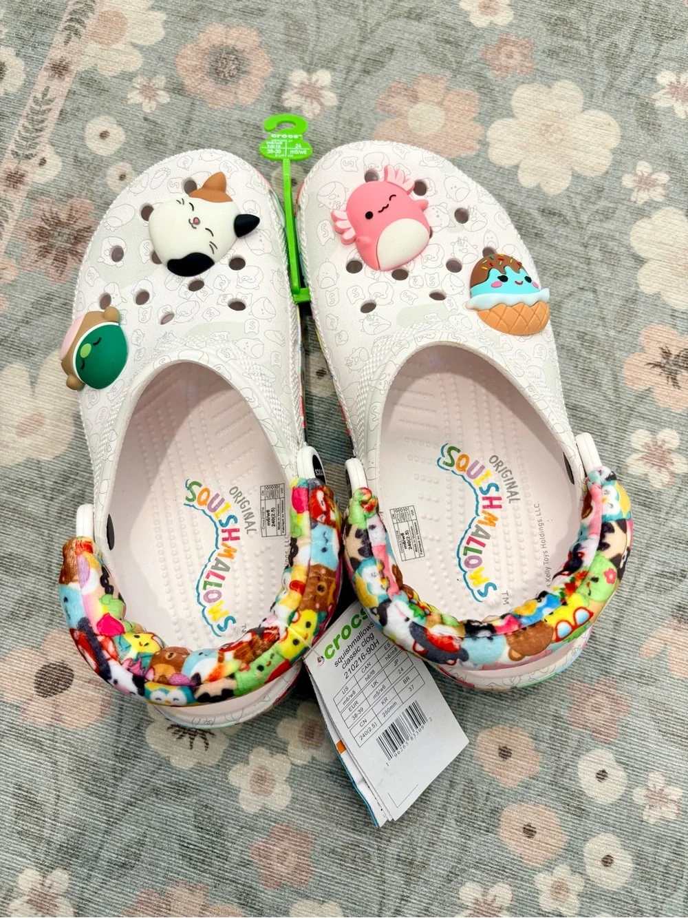 New Squishmallows Crocs size M5/W6